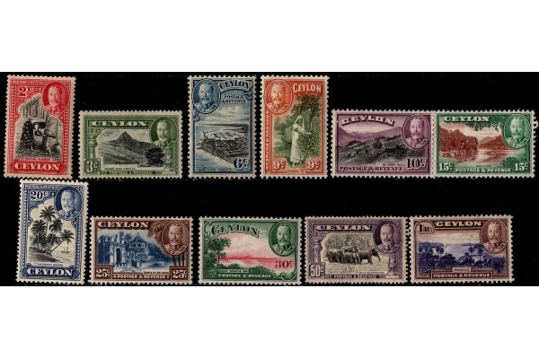 1935-36, KGV 2c-1r SG 368-78 Pictorial Definitive Set of 11 Mounted Mint